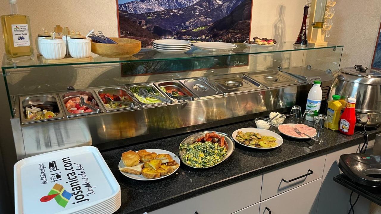 Josanica Bed&Breakfast Konjic Eksteriør bilde