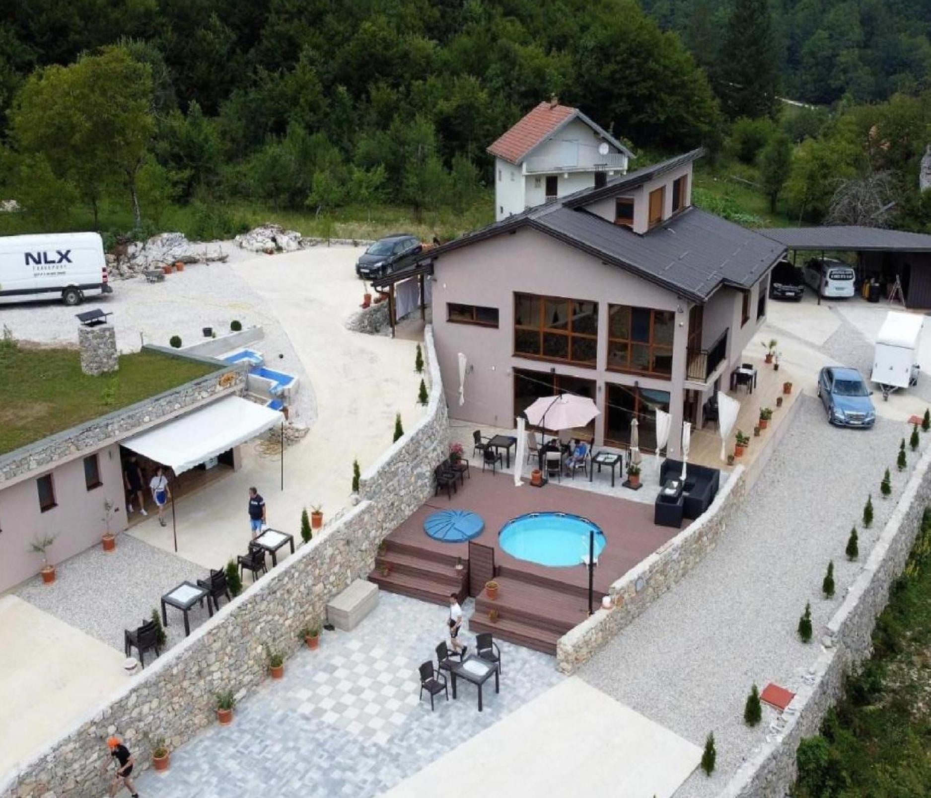 Josanica Bed&Breakfast Konjic Eksteriør bilde